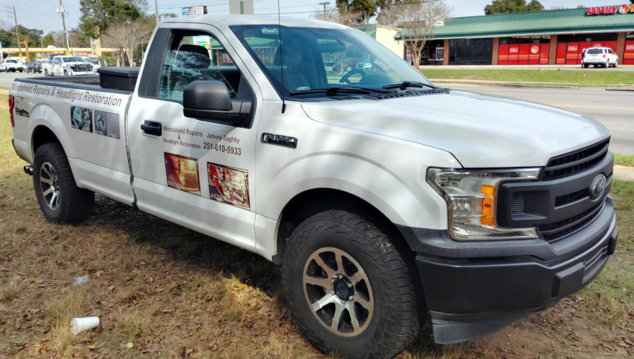 I-10 Auto Glass and Headlight Restoration